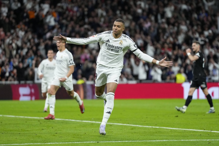 B体育-姆巴佩：职业球员输球最好别公开抱怨 世界杯到最后感受不到乐趣