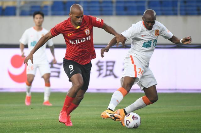 b体育直播-儒尼奥尔：隔着玻璃“团圆”很难受 亚泰不止打防反